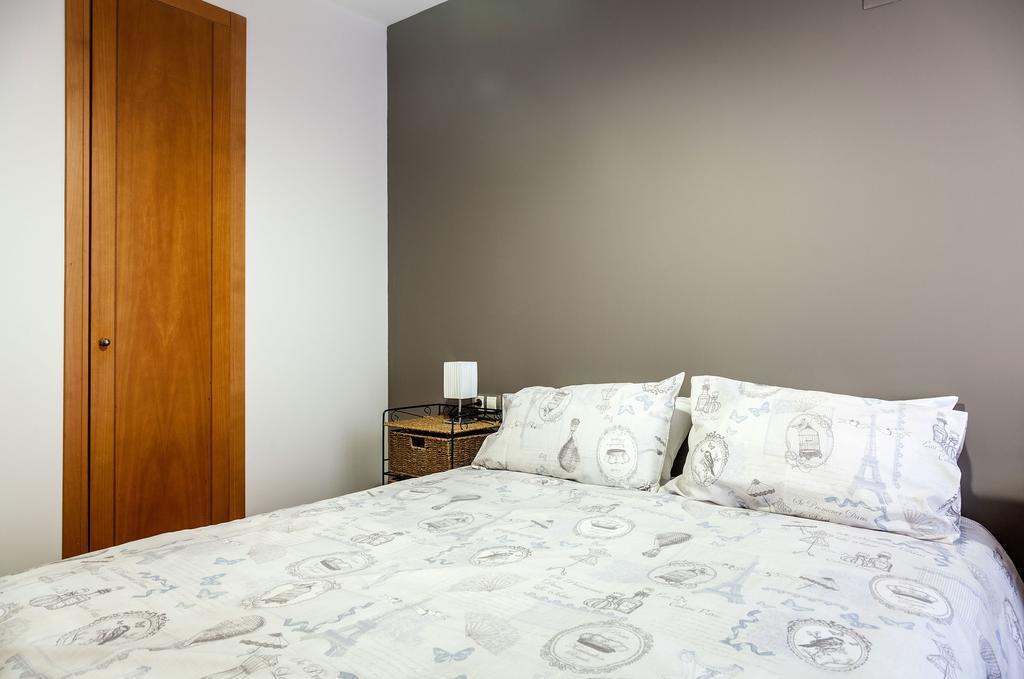 Valencia Flat Rental Swim And Paddle Room photo